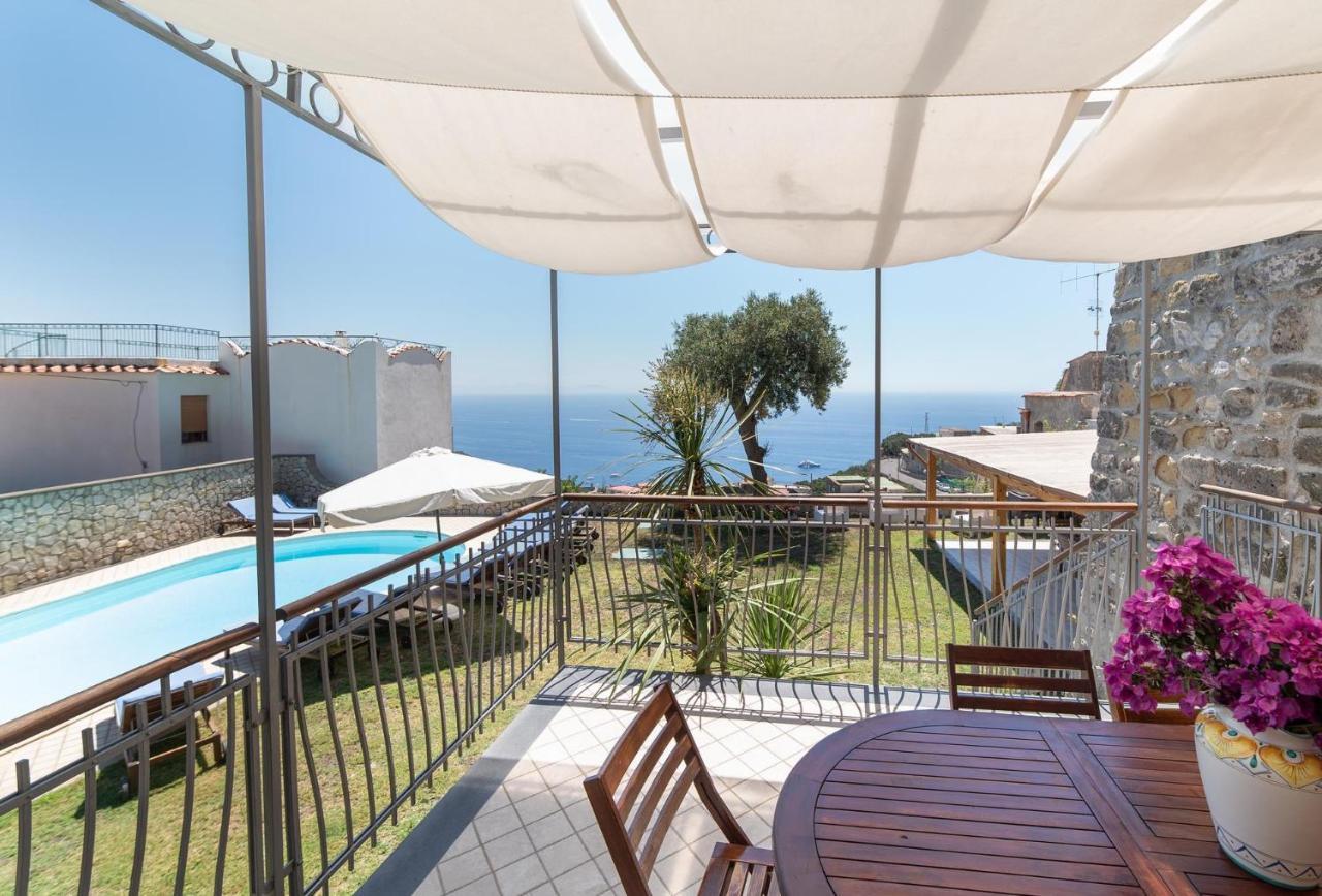 Olga'S Relais Aparthotel Massa Lubrense Buitenkant foto